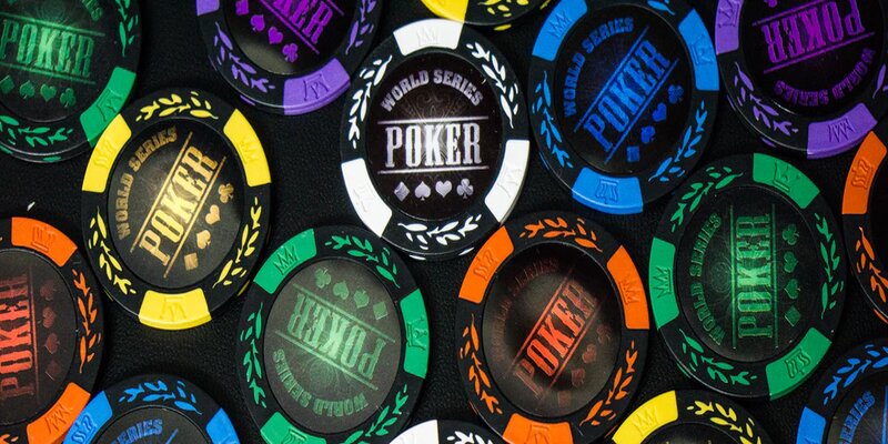 Nắm màu sắc Chip Casino là gì để xuống tiền cược đúng